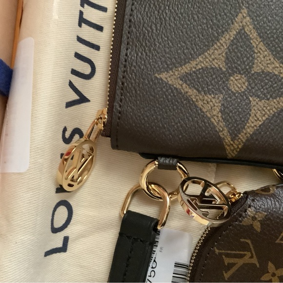 Brand new Louis Vuitton Trio ๐ - Picture 5 of 7